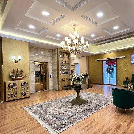 Hotel Brais Durres Bagian luar foto