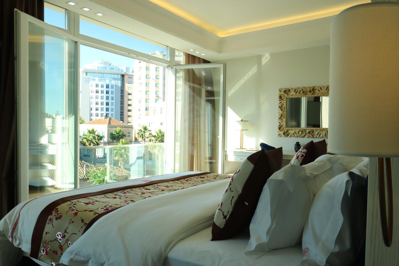 Hotel Brais Durres Bagian luar foto